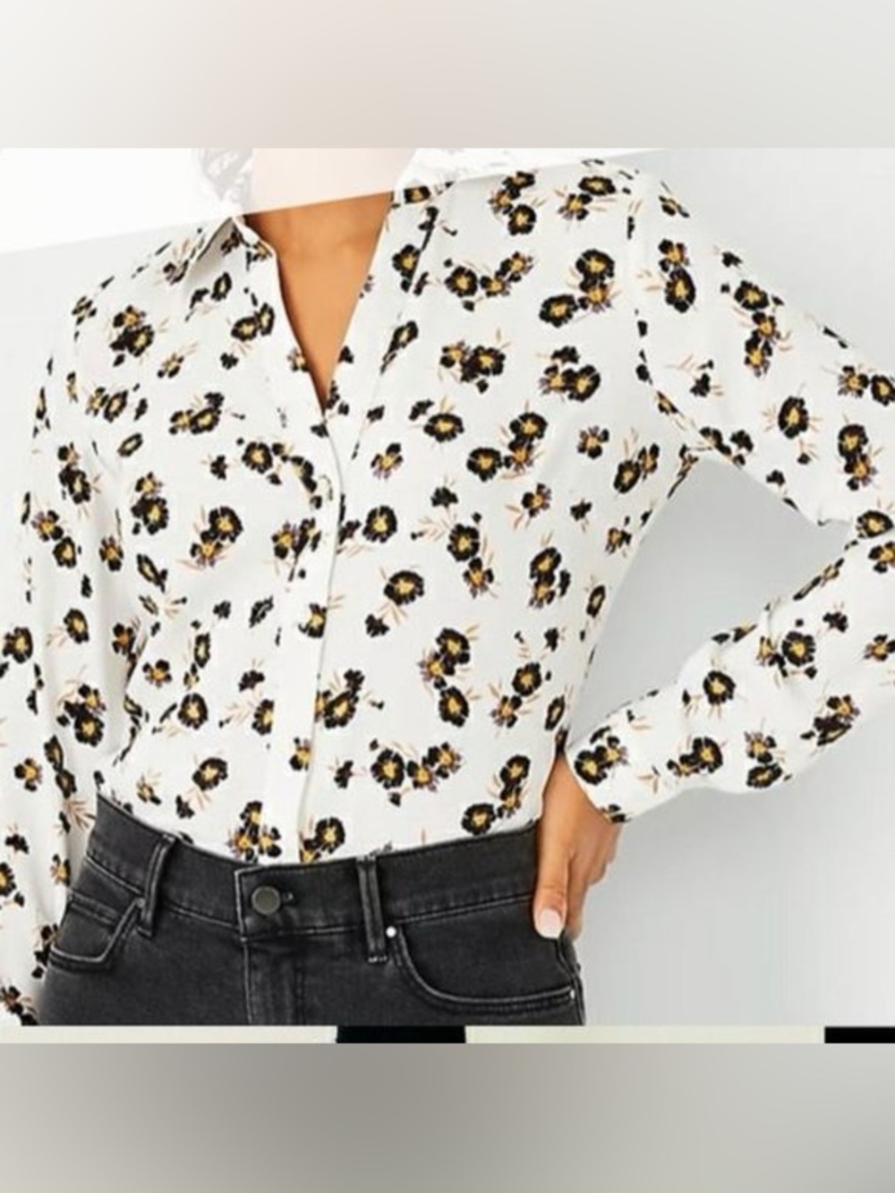 Ann Taylor White Floral-Print Button-Down Shirt